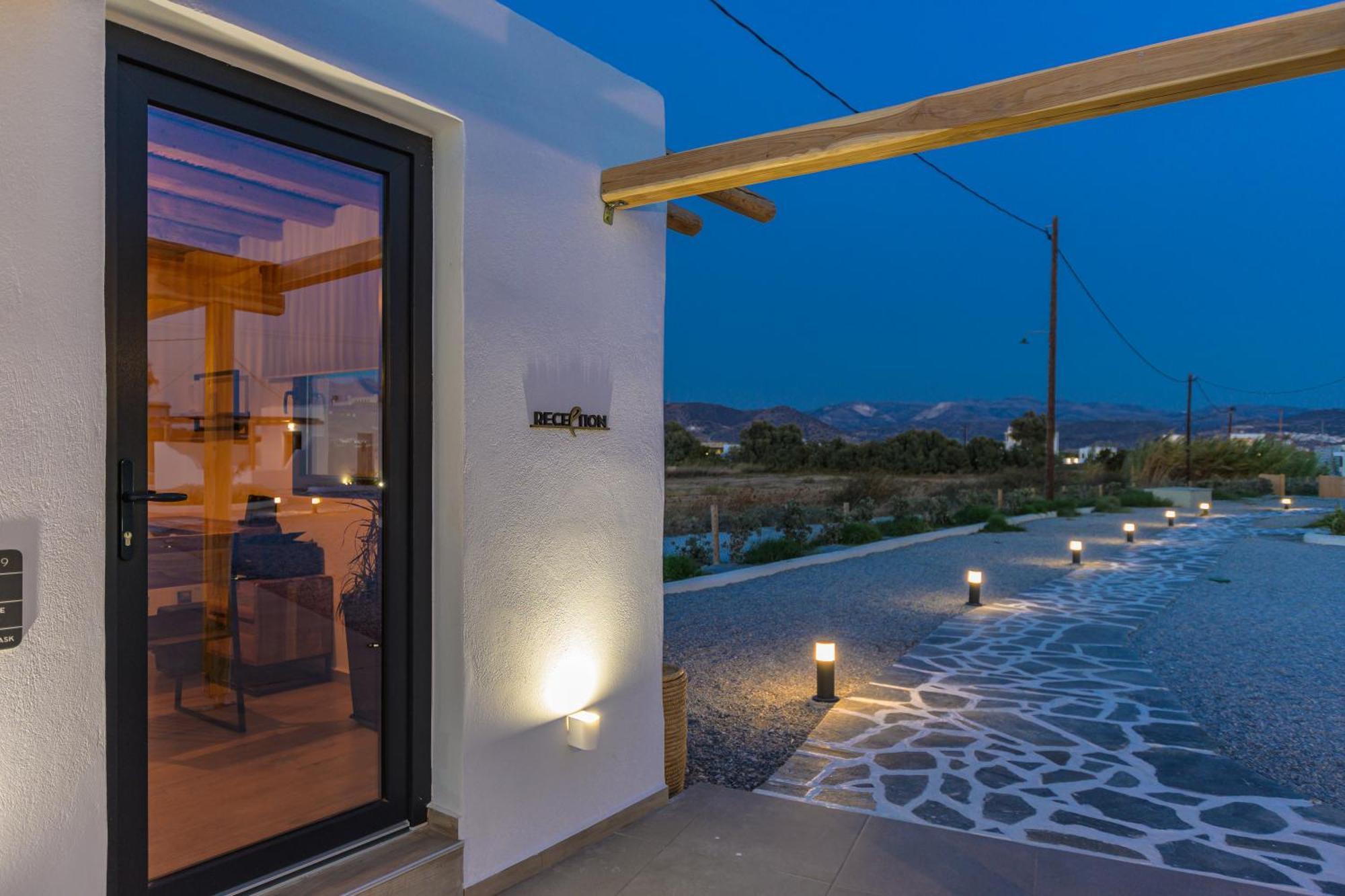Naxos Finest Hotel & Villas Naxos City ภายนอก รูปภาพ
