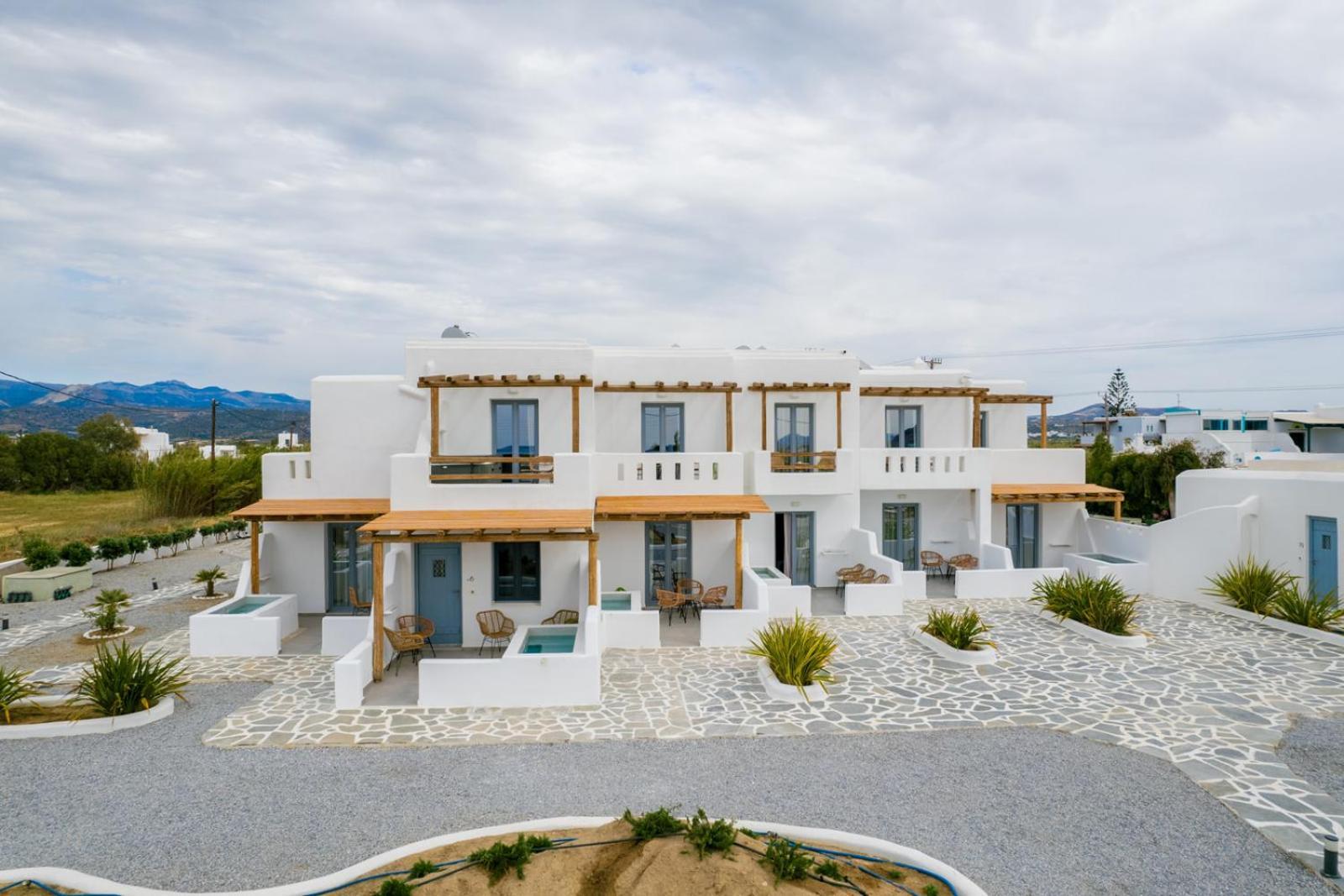 Naxos Finest Hotel & Villas Naxos City ภายนอก รูปภาพ
