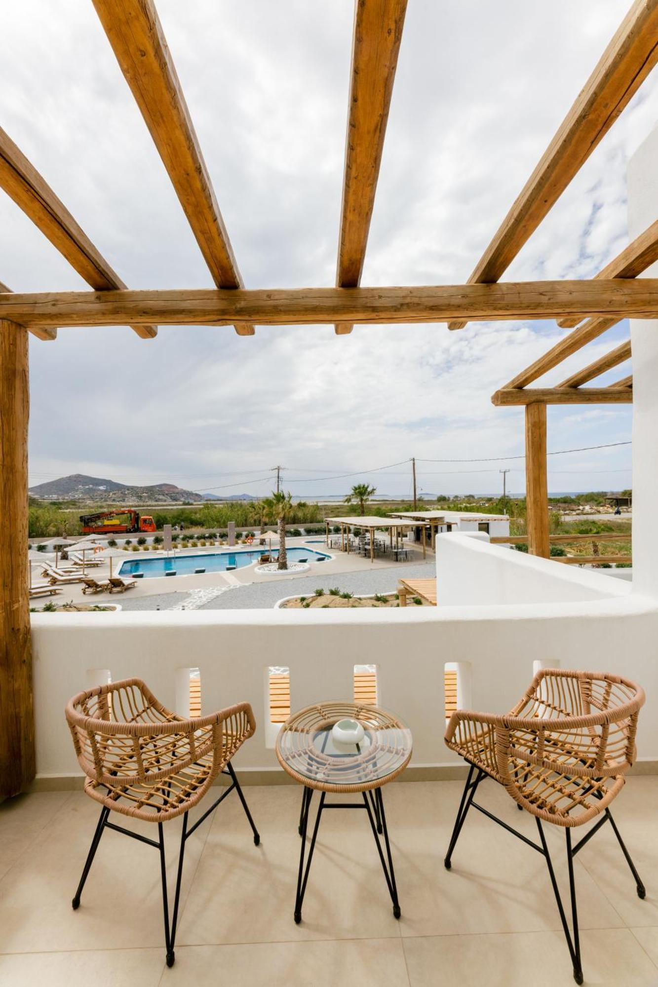 Naxos Finest Hotel & Villas Naxos City ภายนอก รูปภาพ